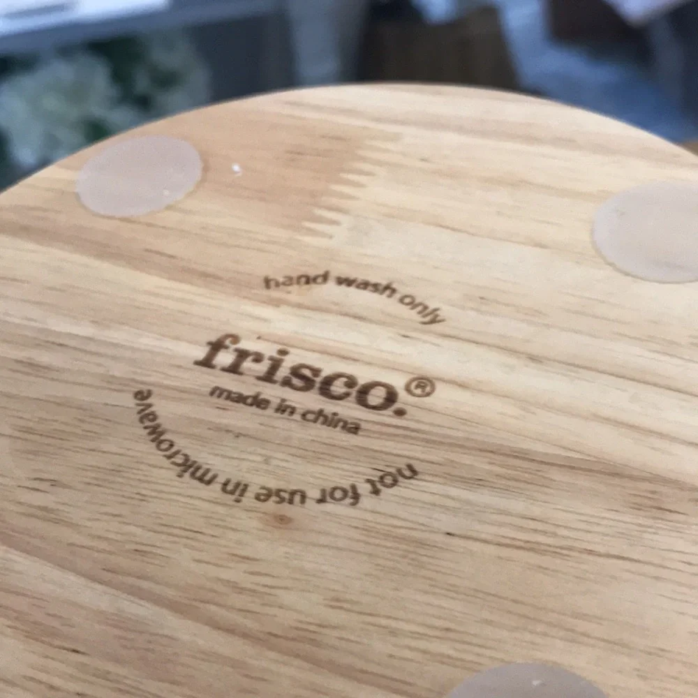 Frisco ceramic water bowl with wood vase